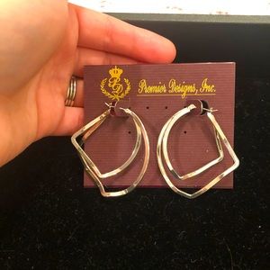 Premier Designs “orbit” earrings